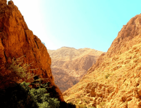 Wadi Shab Oman with kids